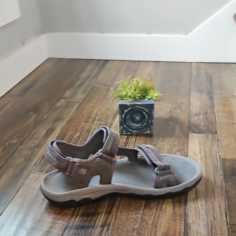 Teva Men's Tan and Black‎ Outdoor Sandals...size 10